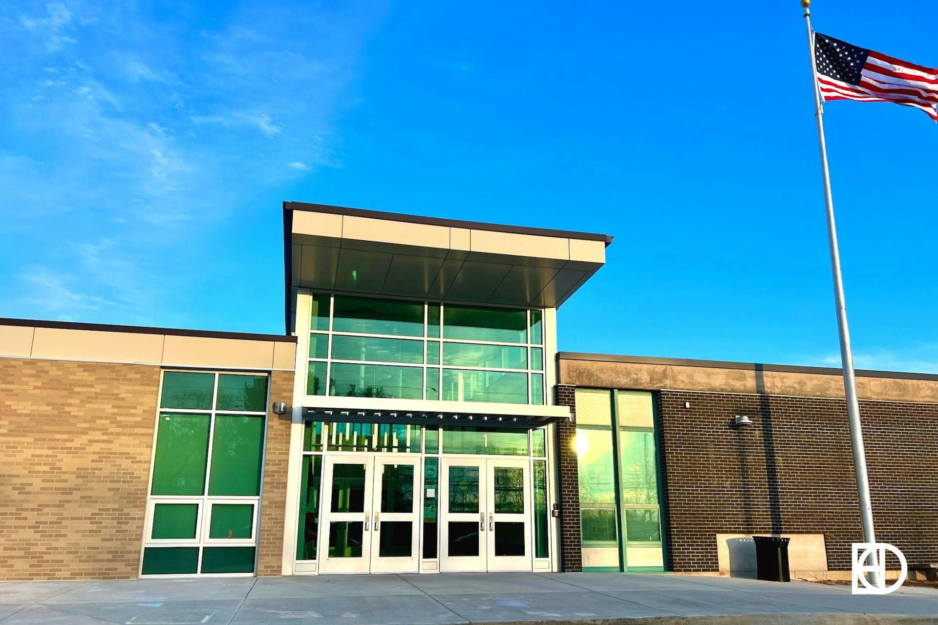 Exterior photo of the entrance of Greenbriar Elementary School