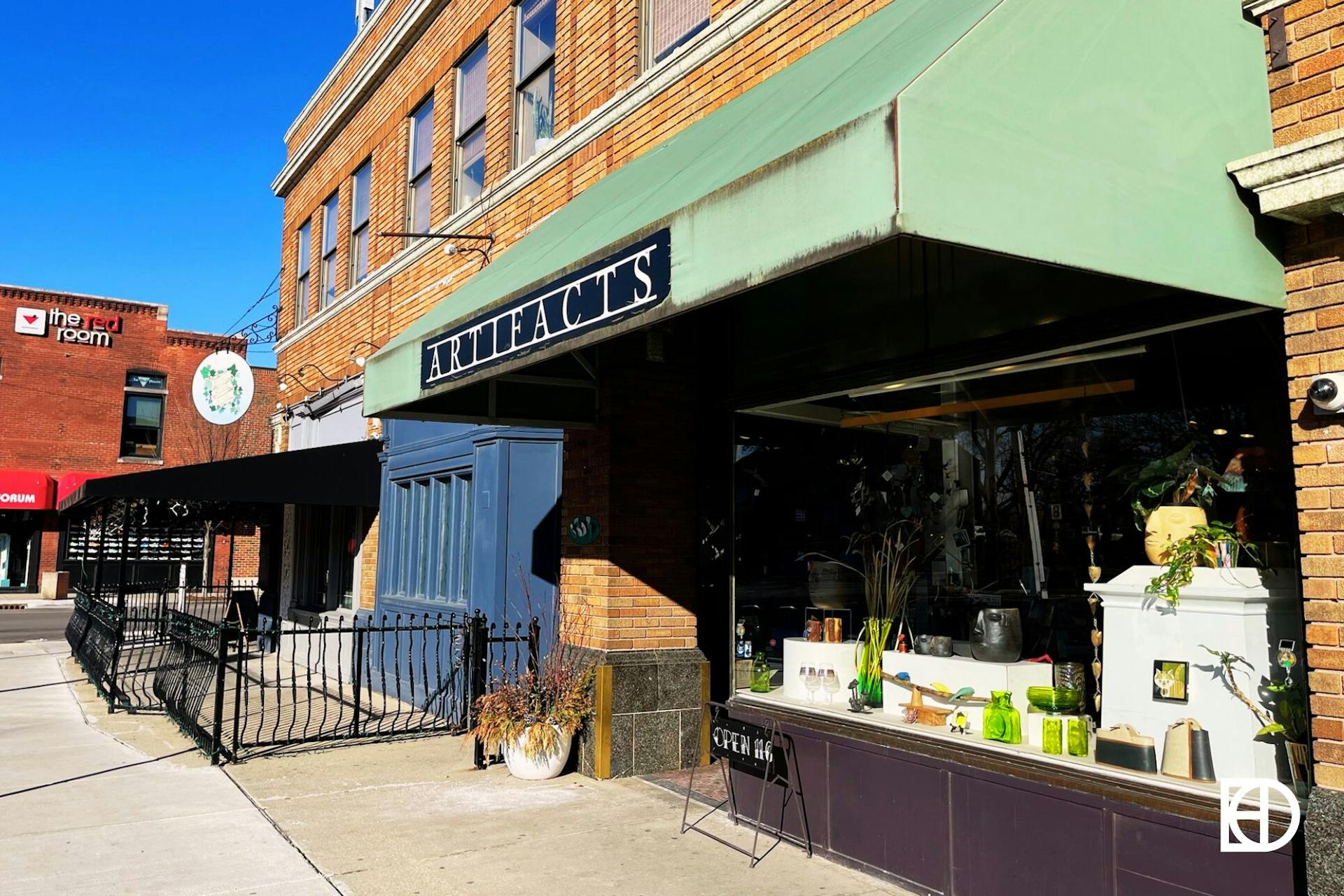 Exterior photo of Artifacts in Broad Ripple