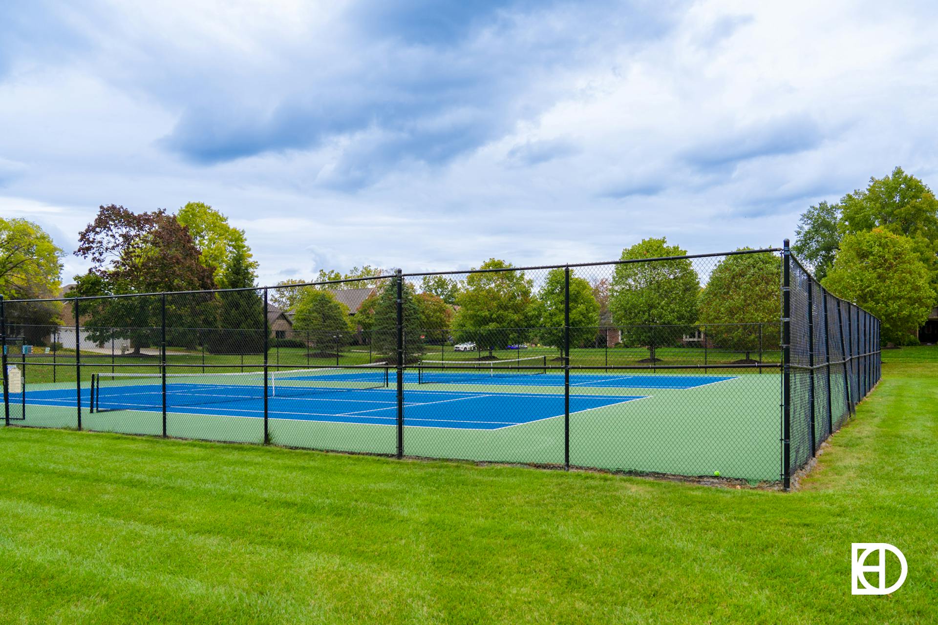 Photo of tennis courts in Stonegate neighborhood in Zionsville, Indiana.
