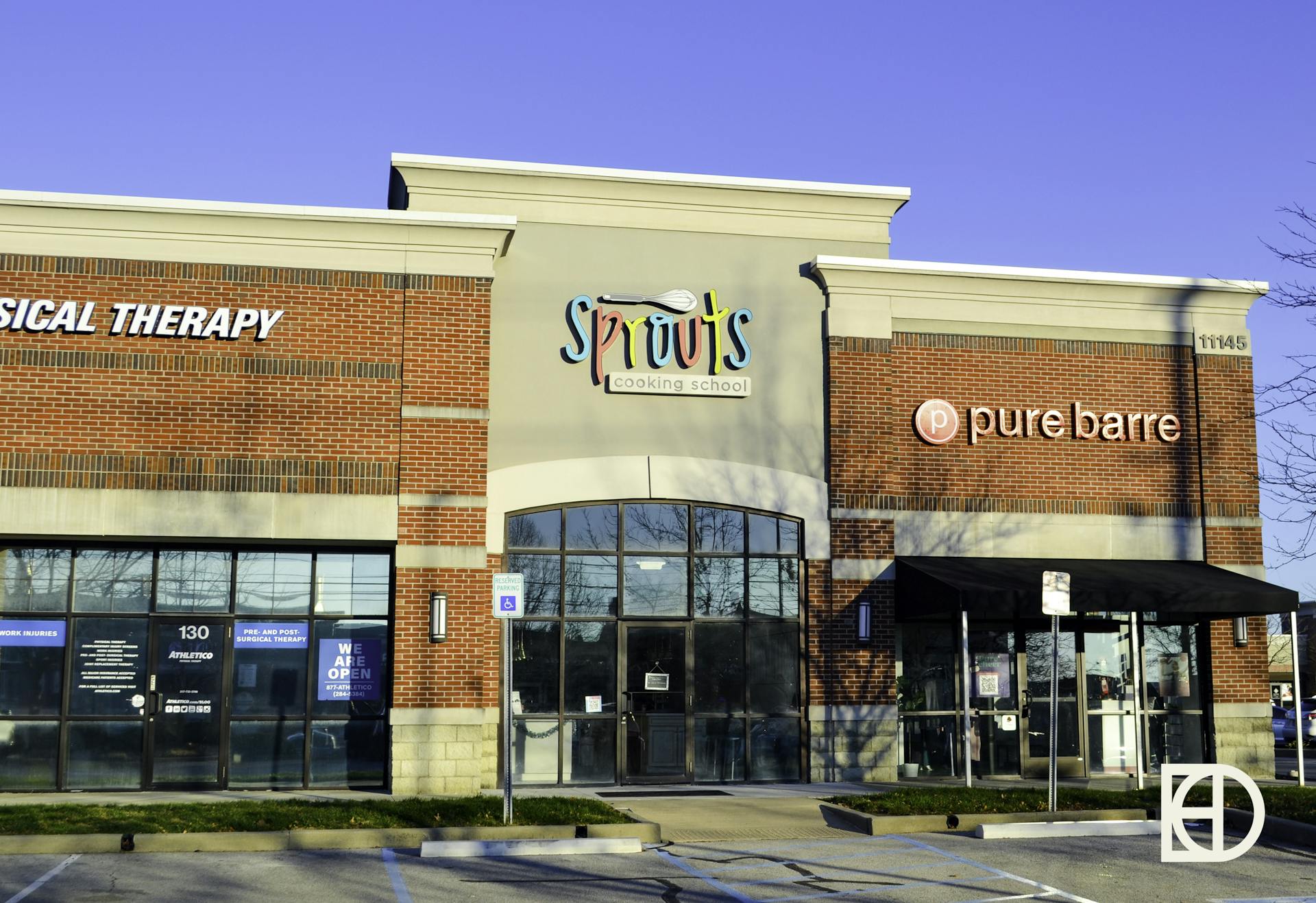 Exterior photo of Sprouts Cooking School