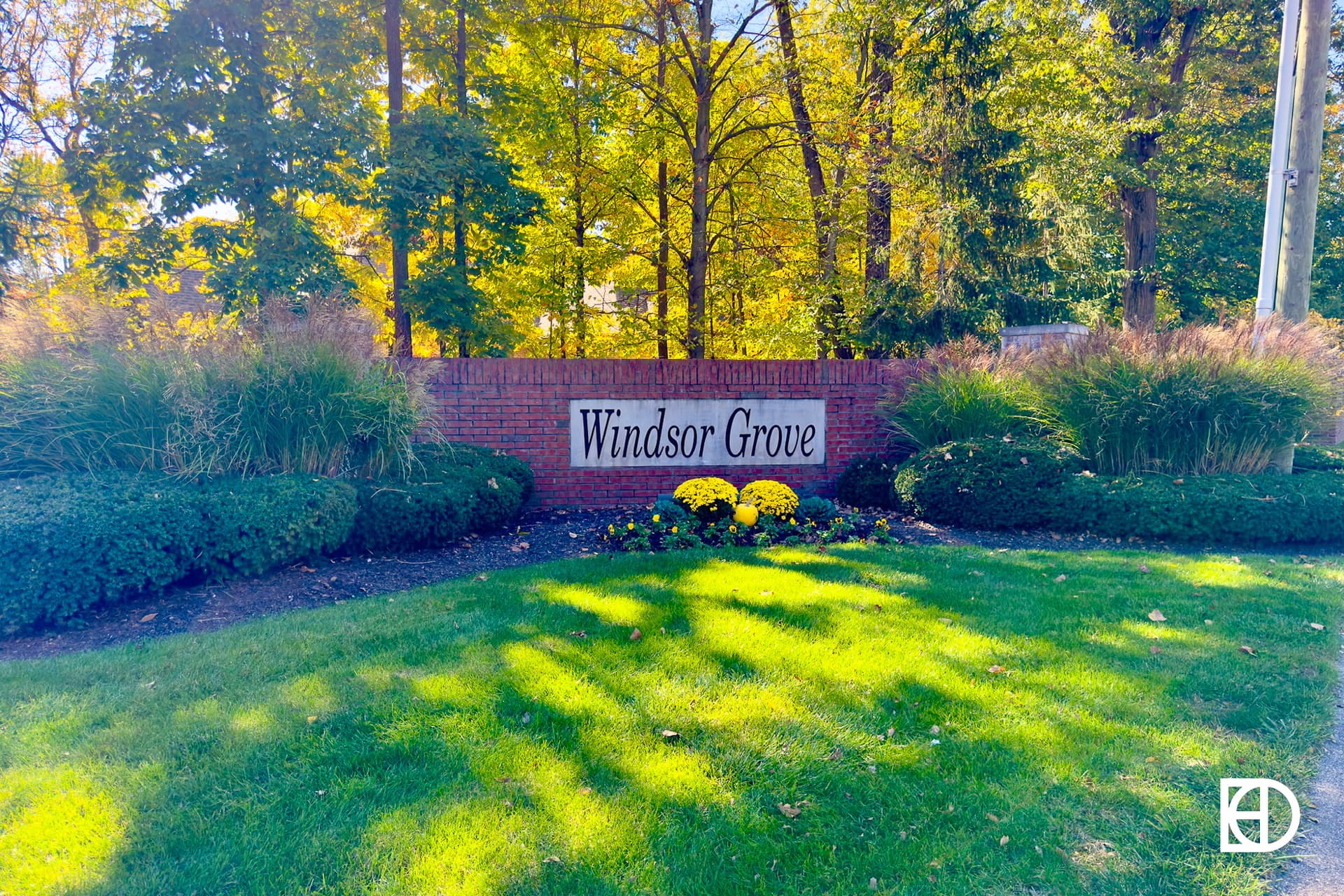 Exterior photo of Windsor Grove, showing signage and landscaping
