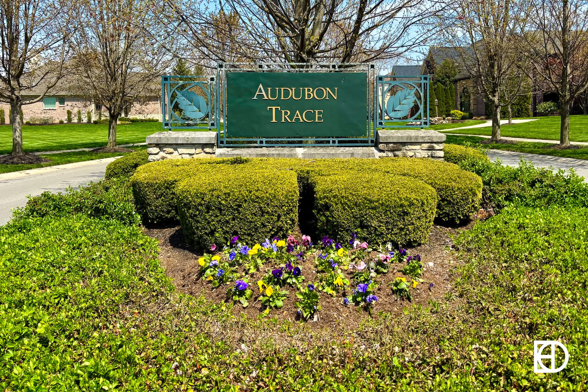 Signage, and landscaping in Audobon Trace (Fishers)