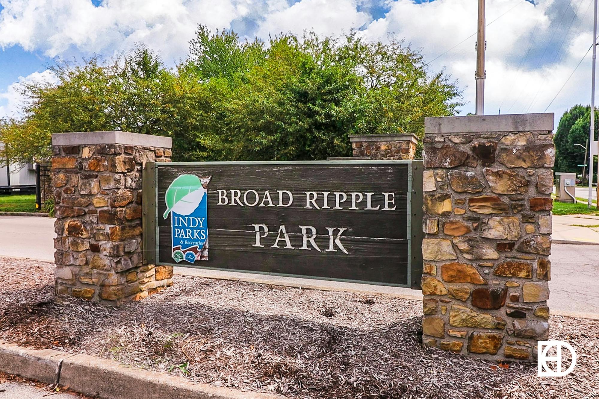 Photo of Broad Ripple Park signage