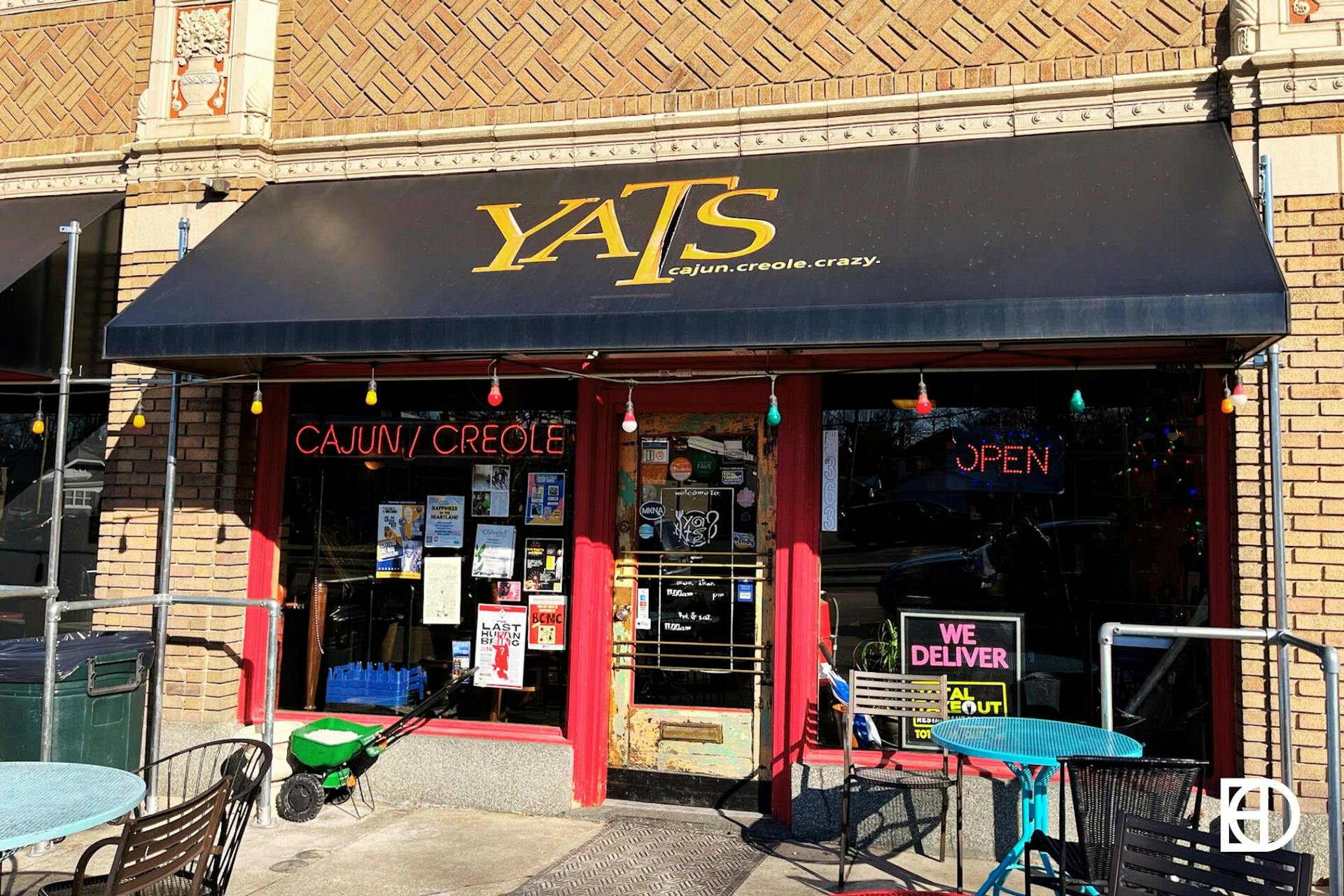 Exterior photo of Yats