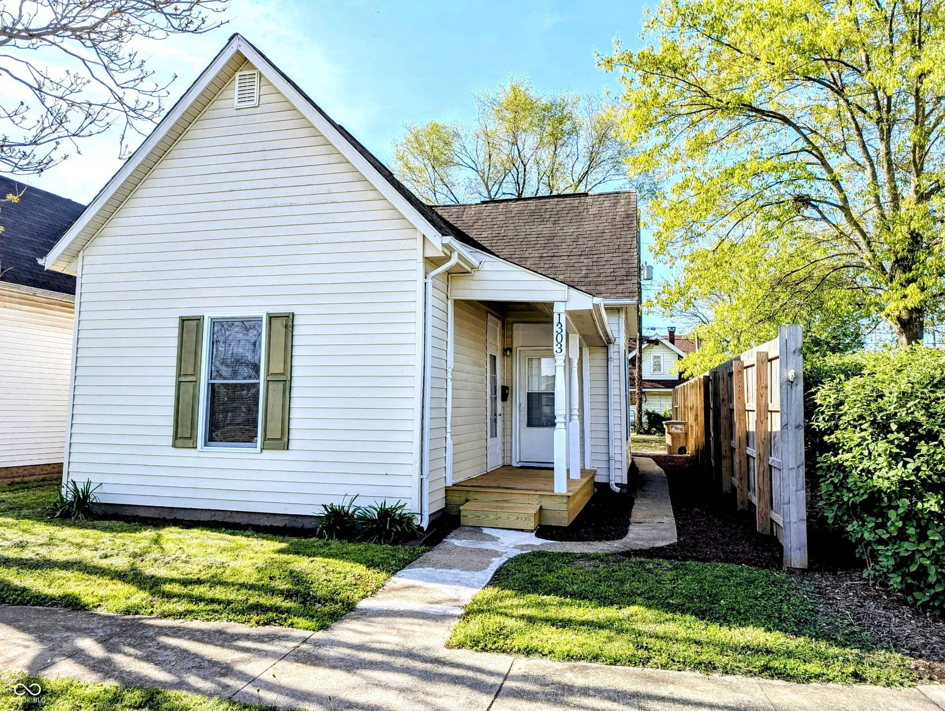 Primary photo of 1303 9th Street, Columbus, IN