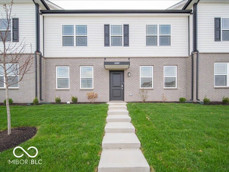 Primary photo of 6289 Rhinecliff Drive, Whitestown, IN