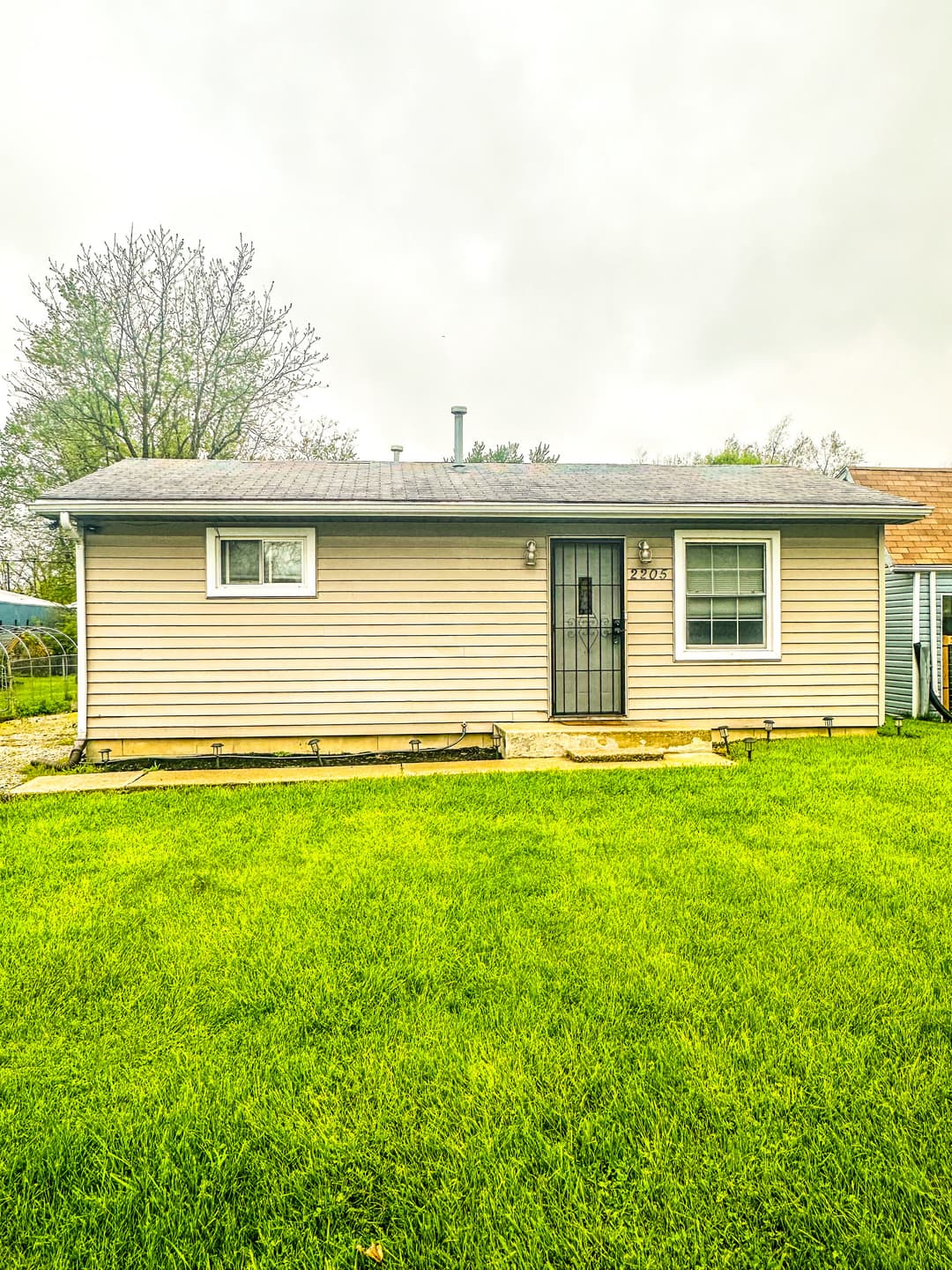 Primary photo of 2205 N Brady Street, Muncie, IN