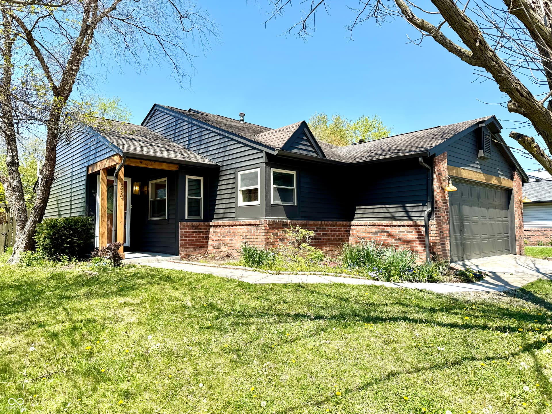 Primary photo of 653 Southridge Court, Westfield, IN