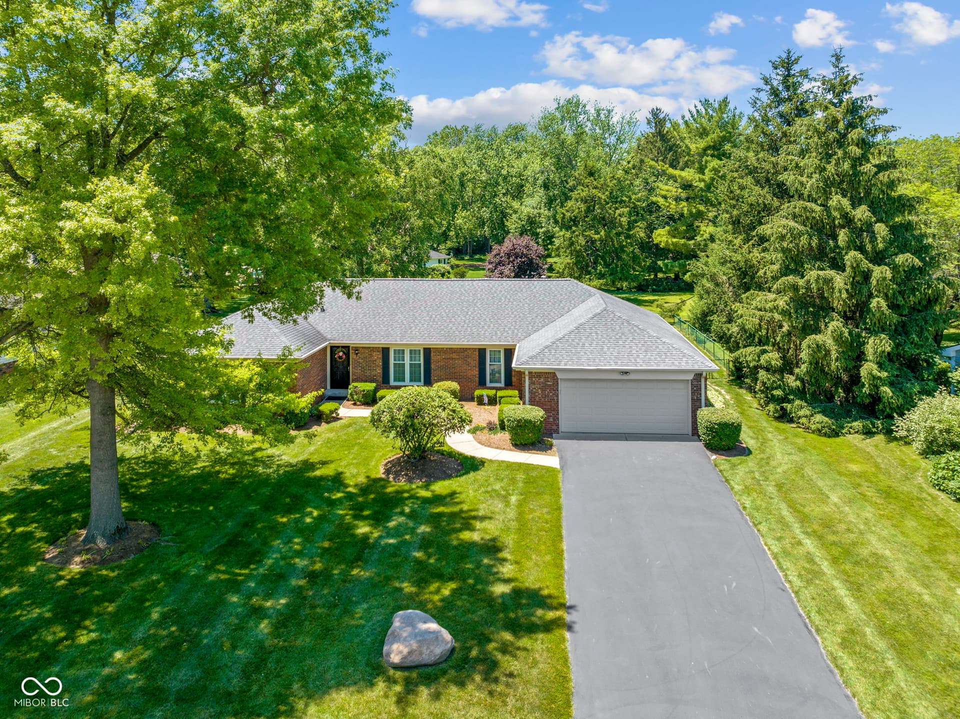 Primary photo of 10924 Lakeshore W Drive, Carmel, IN