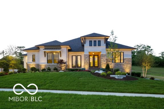 Primary photo of 13855 Waterway Boulevard, Fishers, IN