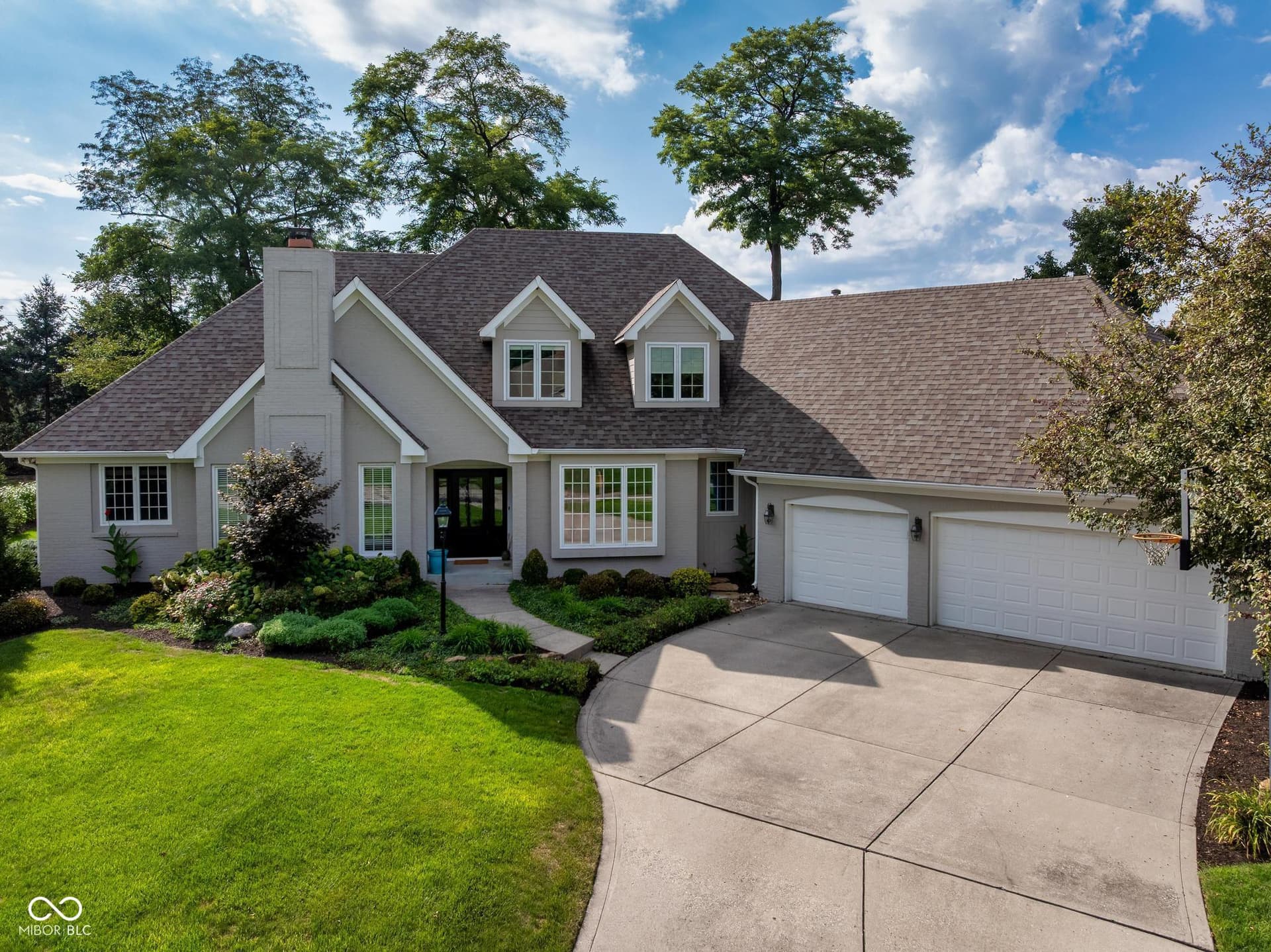 Primary photo of 10295 Summerlin Way, Fishers, IN