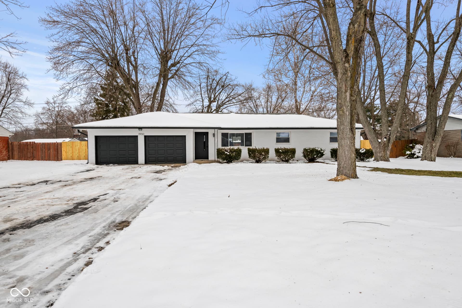 Primary photo of 11930 Old Orchard Drive, Indianapolis, IN