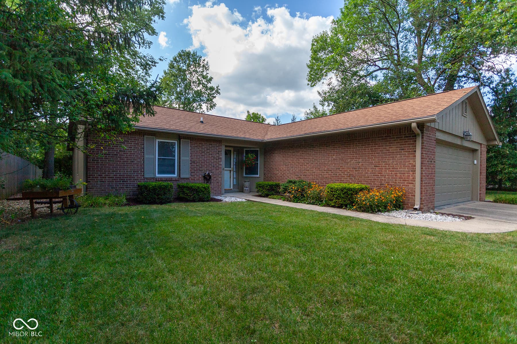 Primary photo of 8554 Fawn Meadow Drive, Indianapolis, IN