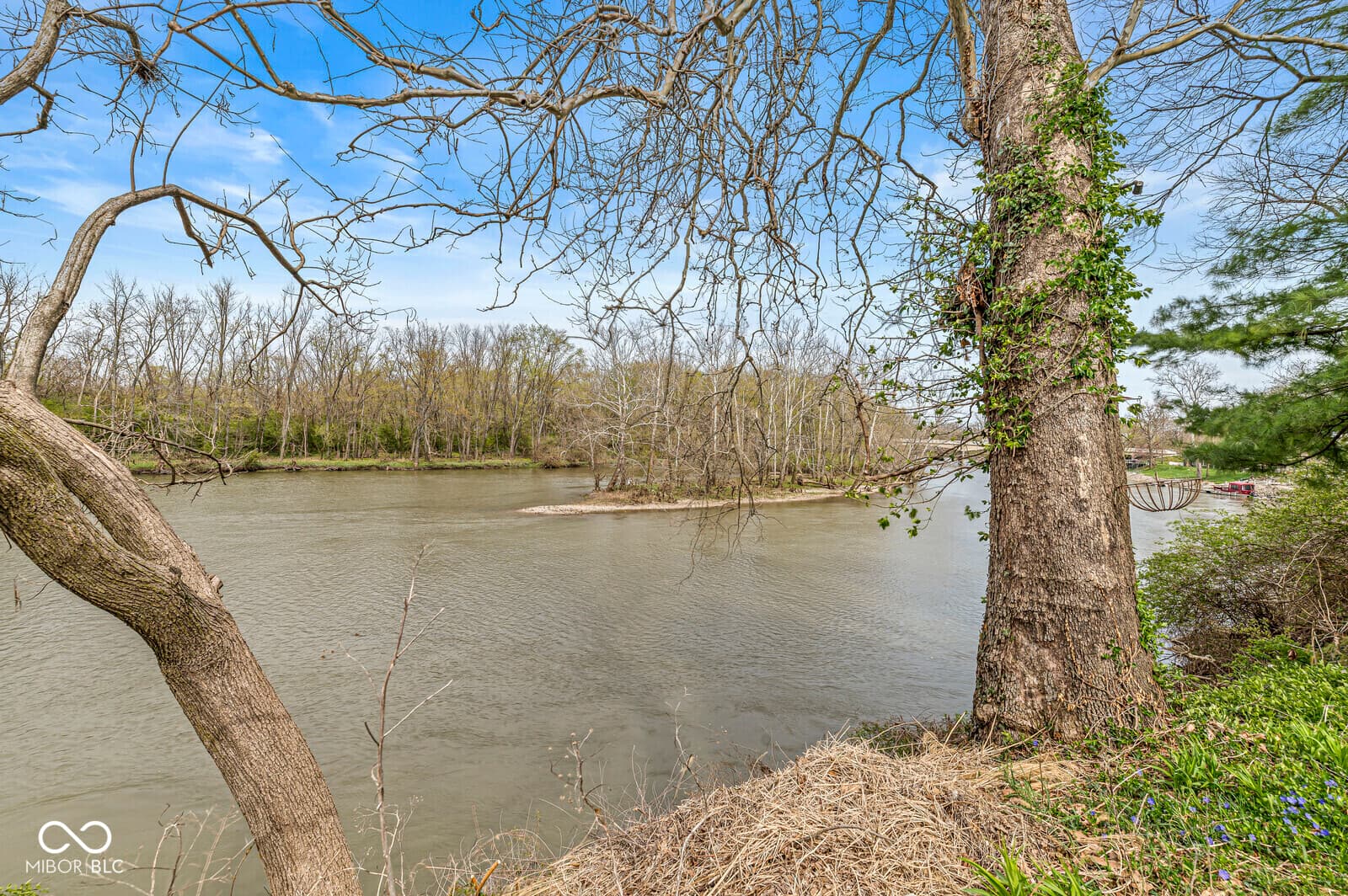 Primary photo of 2230 E 75th Street, Indianapolis, IN