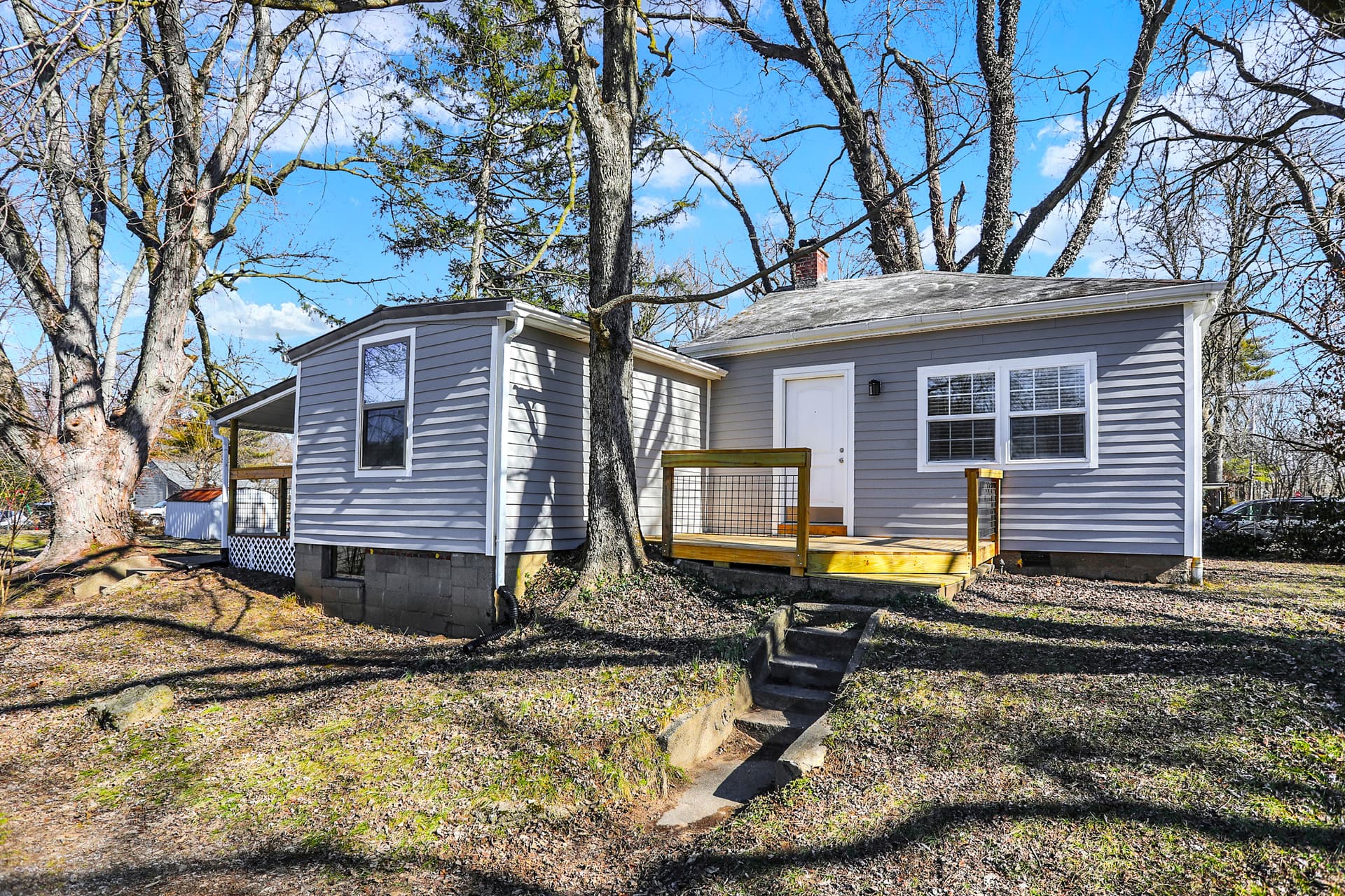 Primary photo of 1702 E 72nd Street, Indianapolis, IN