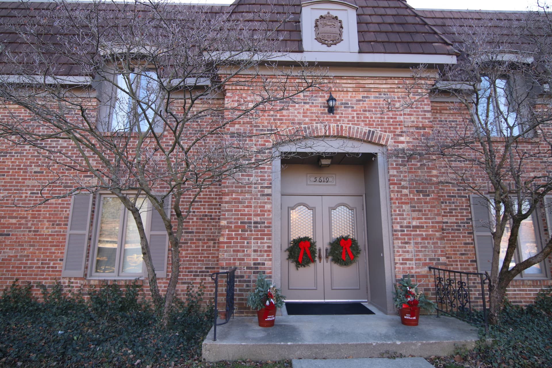 Primary photo of 5619C Roxbury Terrace, Indianapolis, IN