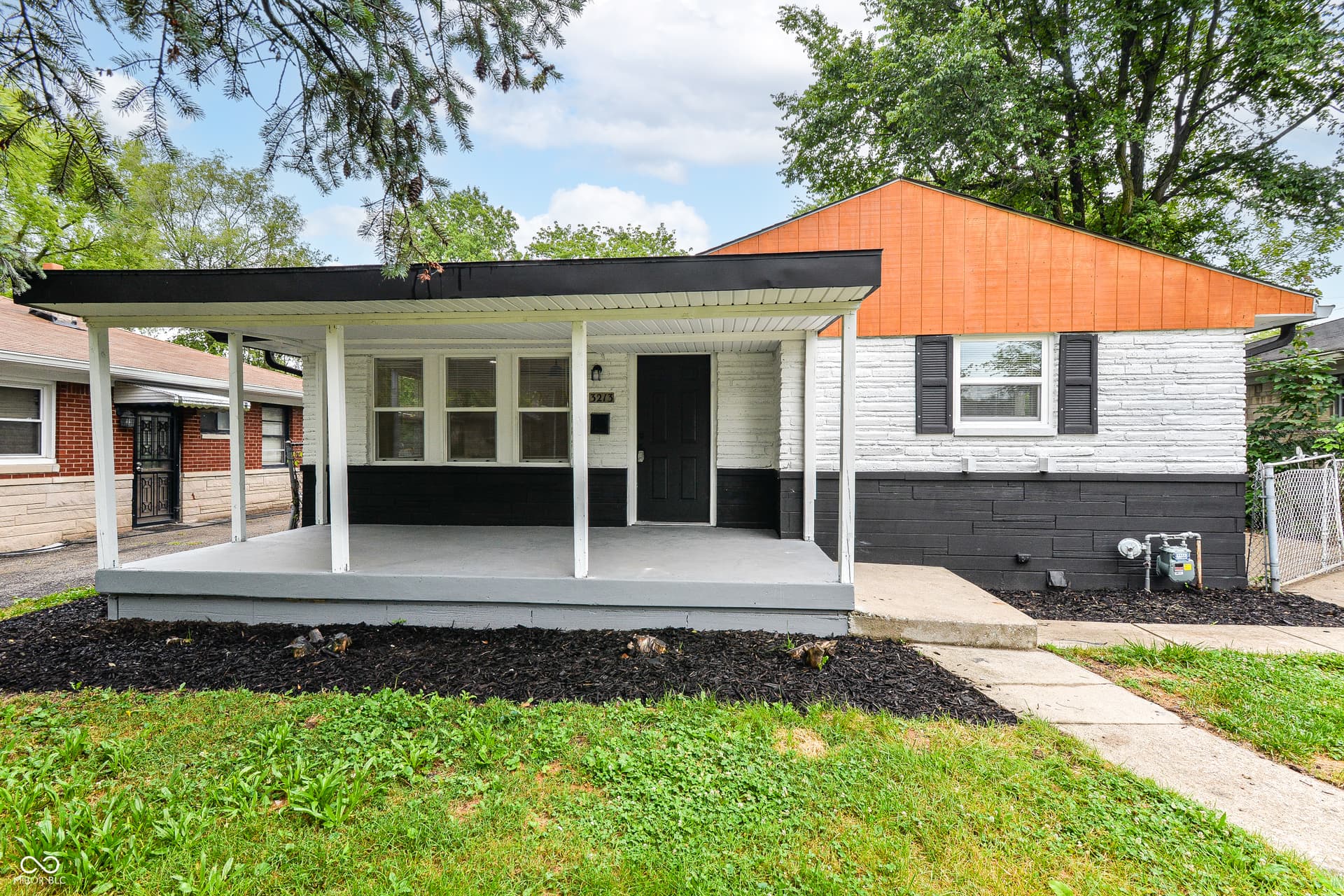 Primary photo of 3213 N Riley Avenue, Indianapolis, IN