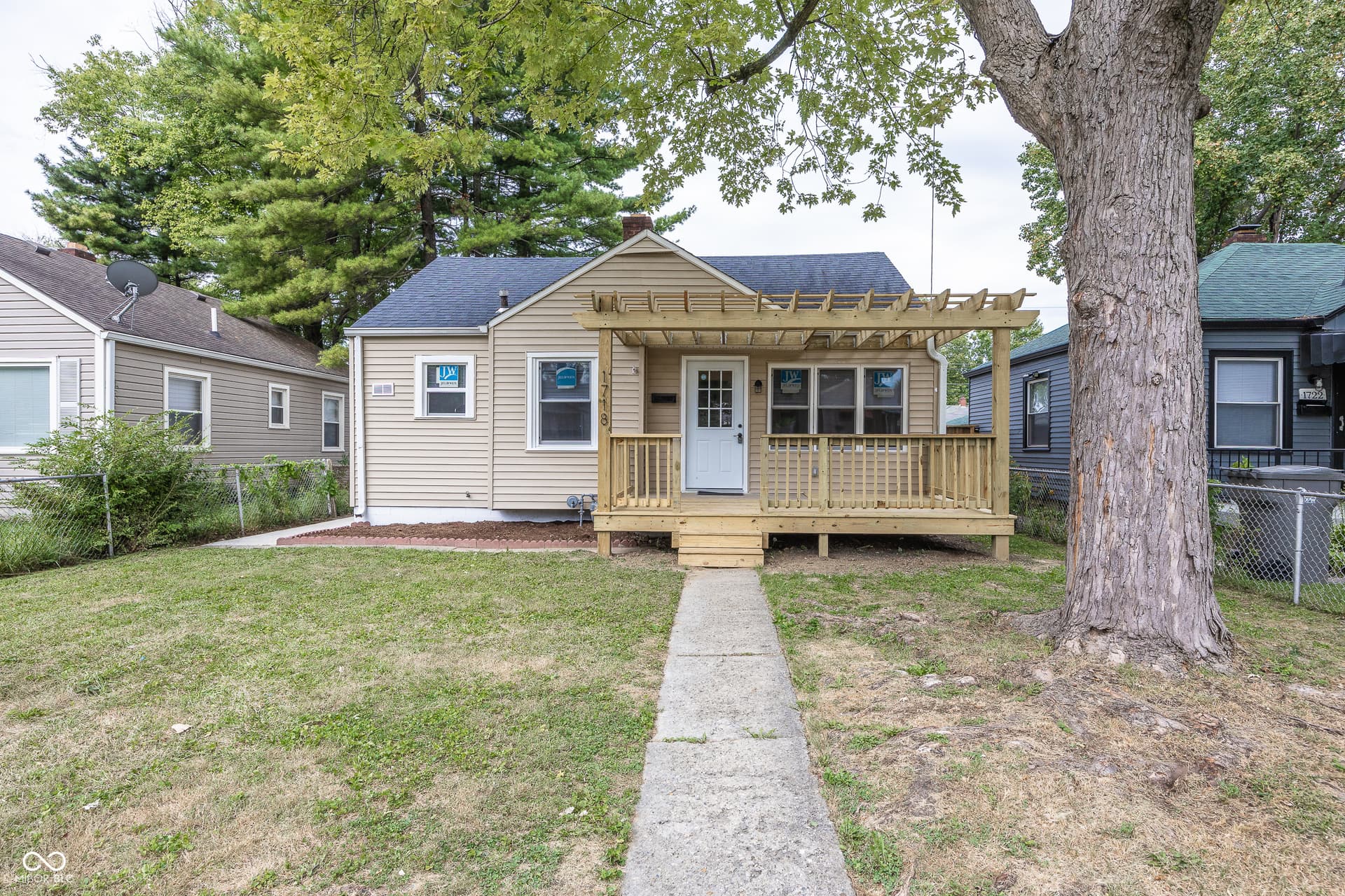 Primary photo of 1718 N Linwood Avenue, Indianapolis, IN