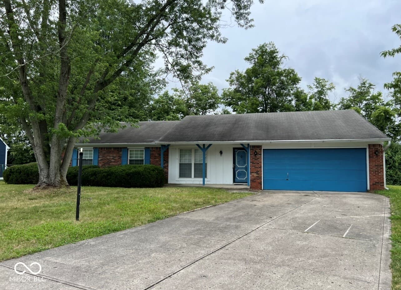 Primary photo of 10915 Cherry Lake Place, Indianapolis, IN