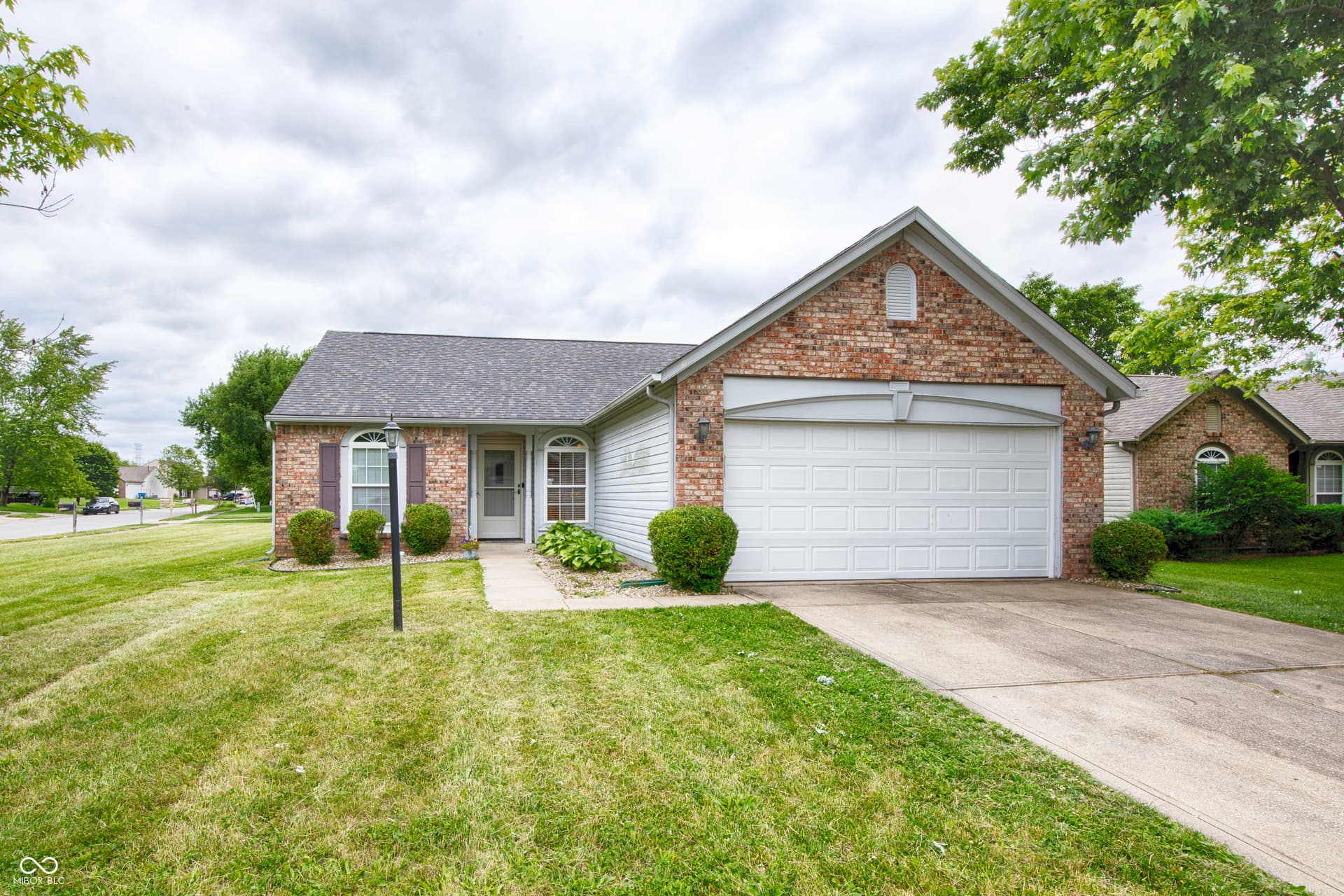 Primary photo of 2211 Autumn Creek Drive, Indianapolis, IN