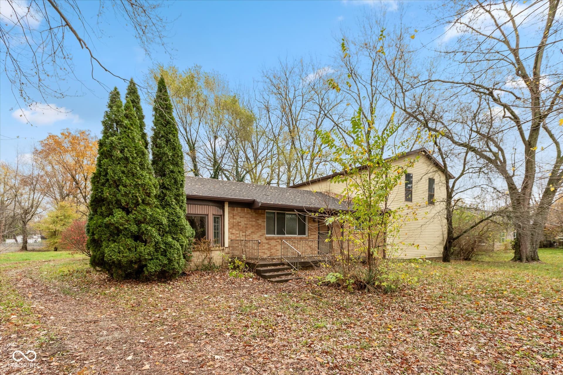 Primary photo of 1229 N Wittfield Street, Indianapolis, IN