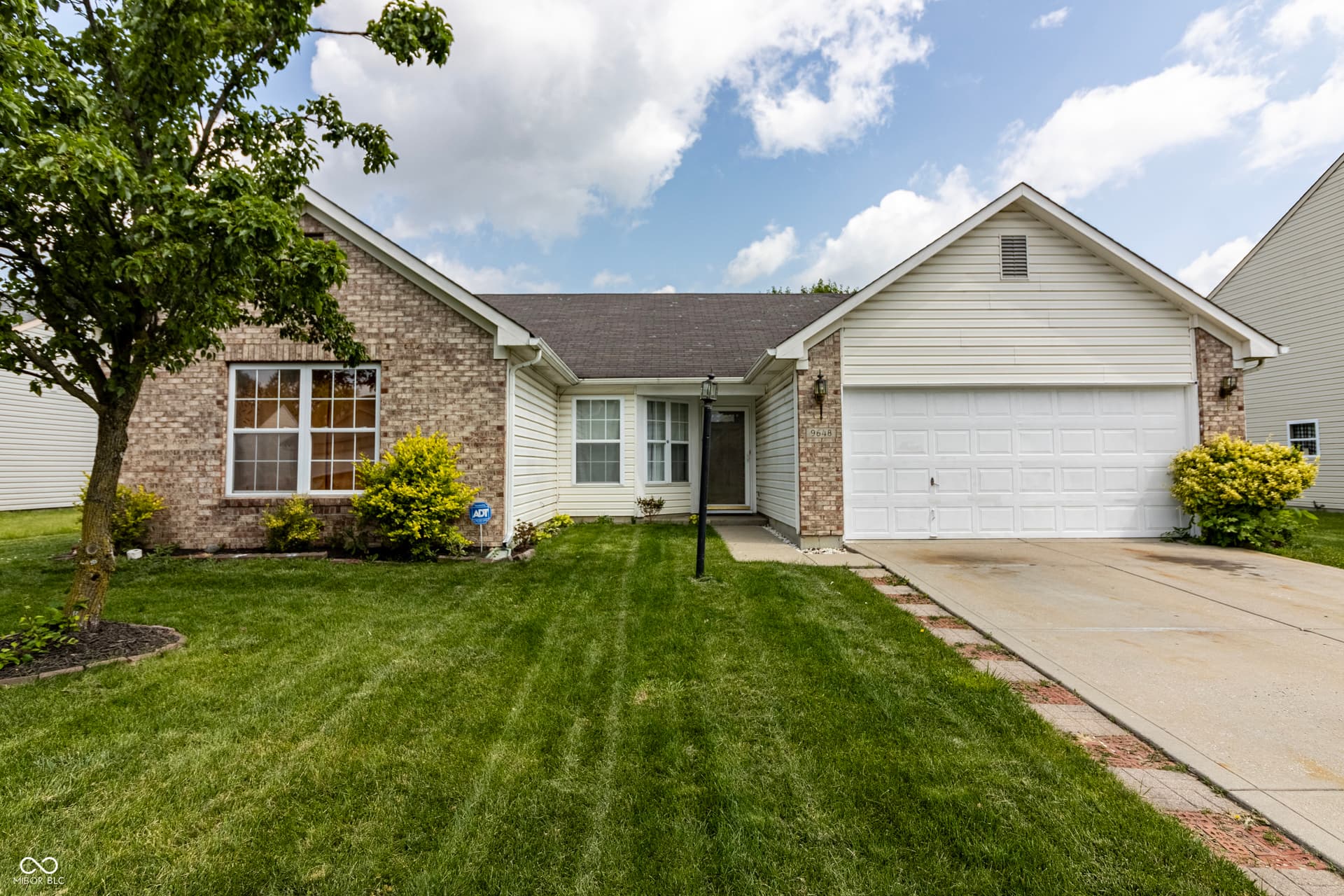 Primary photo of 9648 Treyburn Green Way, Indianapolis, IN