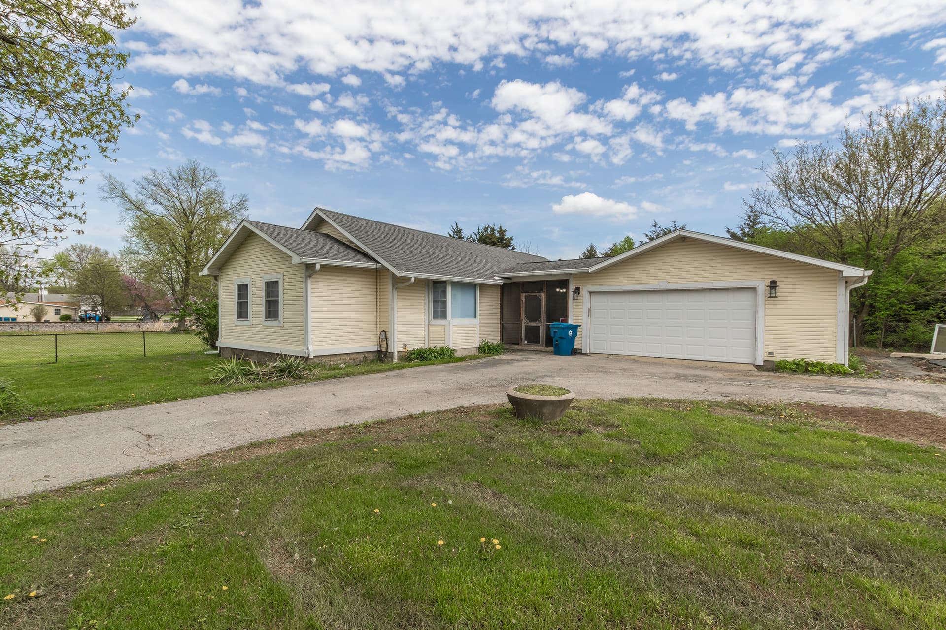 Primary photo of 1201 S Mitchner Avenue, Indianapolis, IN