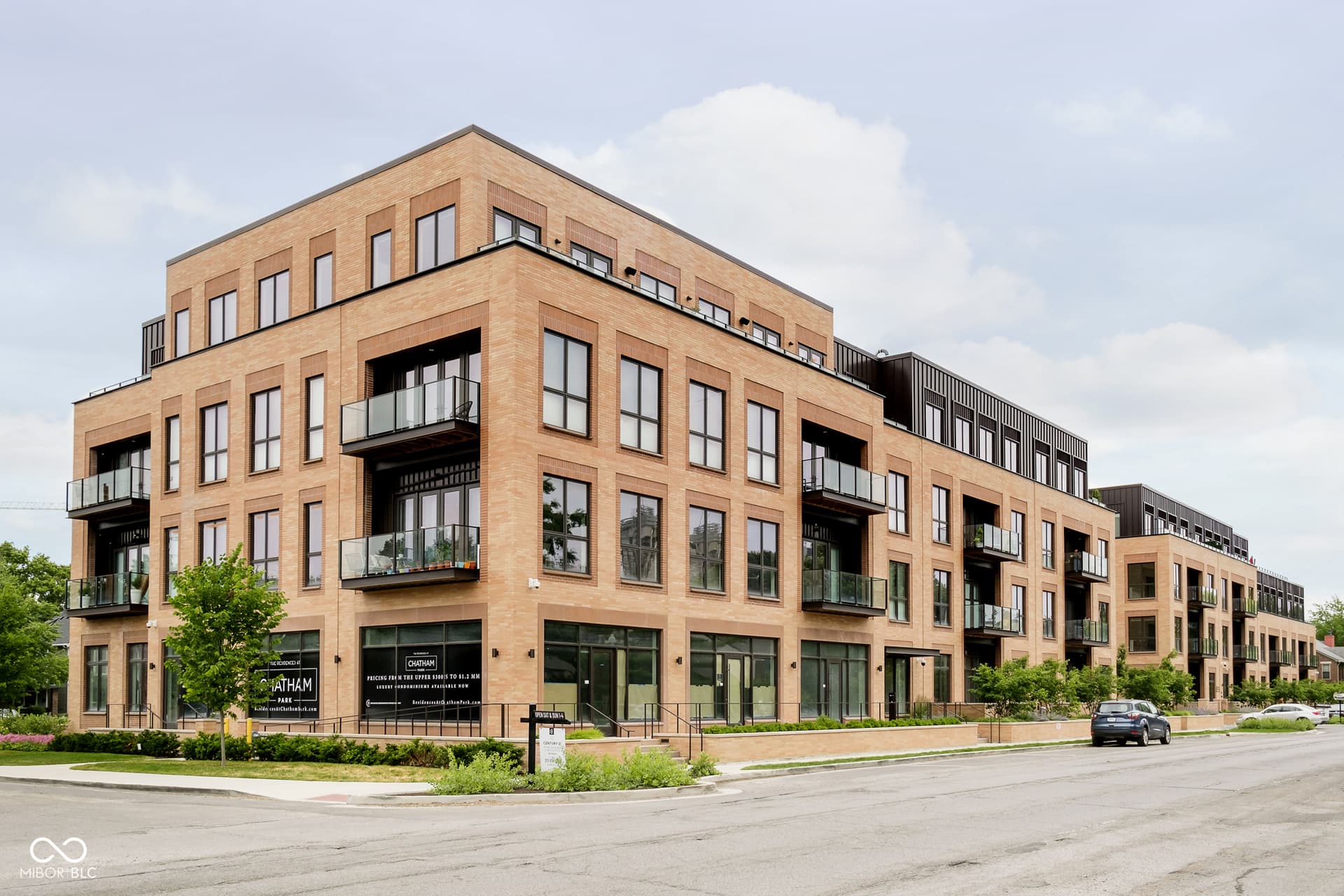 Primary photo of 855 N East Street, Indianapolis, IN