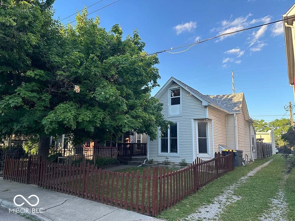 Primary photo of 737 Noble Street, Indianapolis, IN