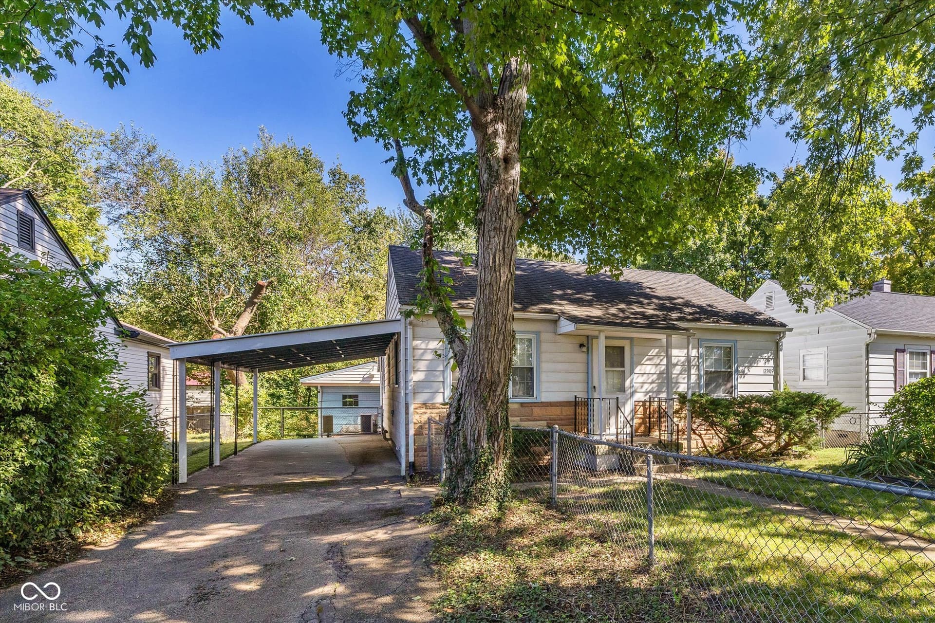 Primary photo of 2909 S Taft Avenue, Indianapolis, IN