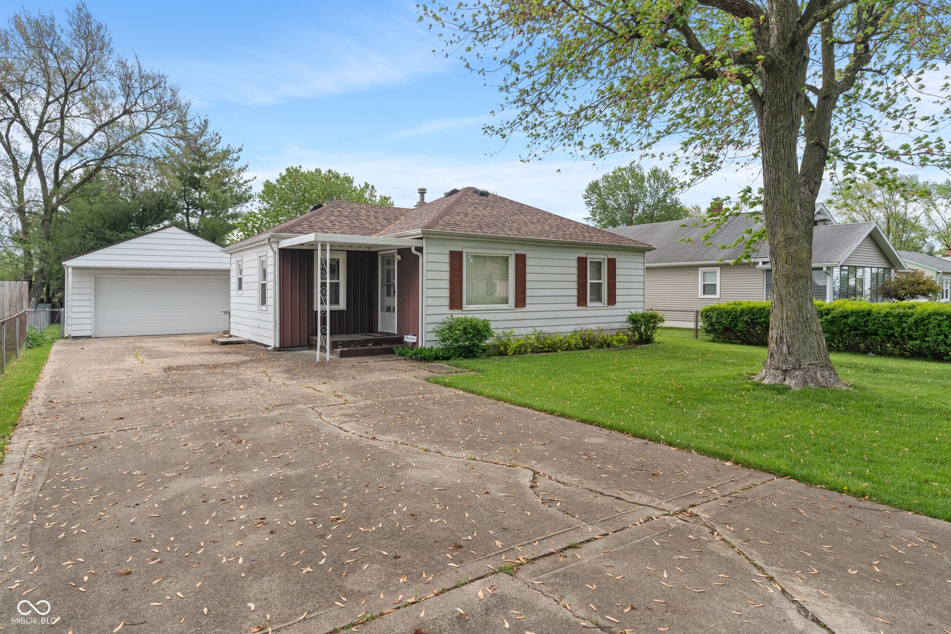 Primary photo of 327 S Biltmore Avenue, Indianapolis, IN