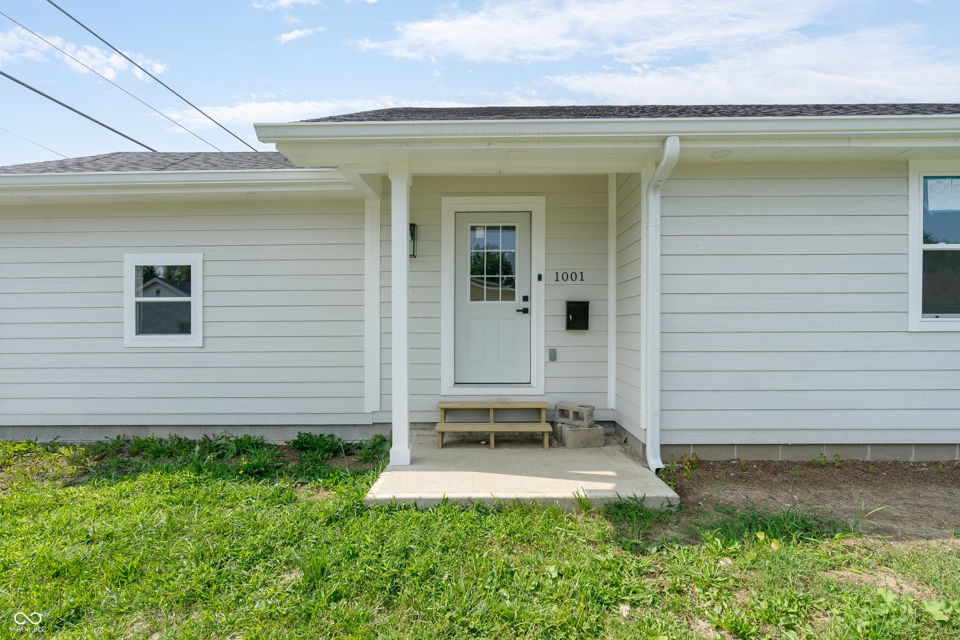 Primary photo of 1001 Waldemere Avenue, Indianapolis, IN