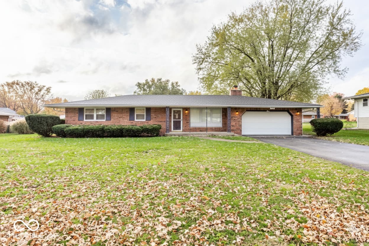 Primary photo of 325 Bangor Drive, Indianapolis, IN