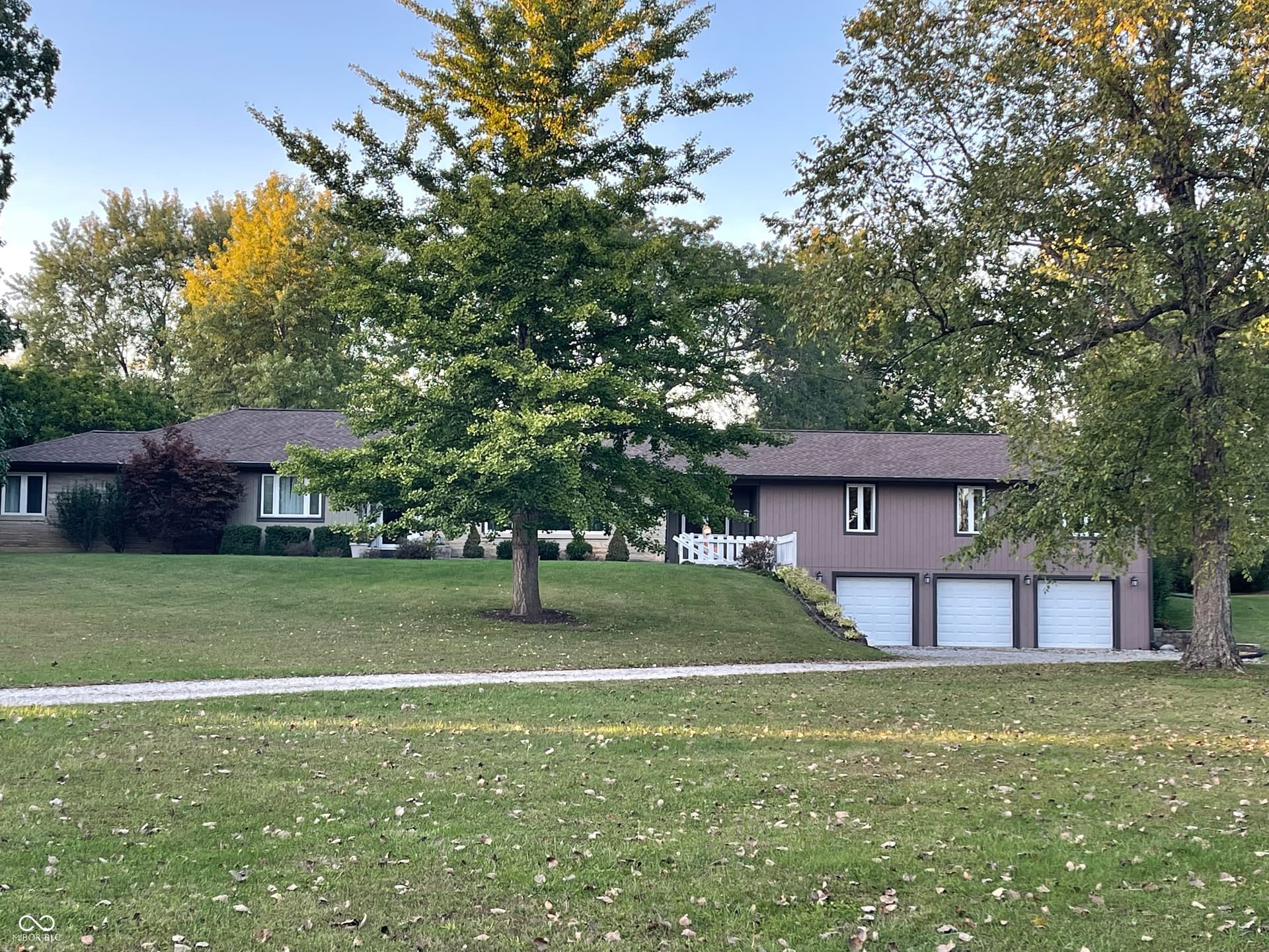 Primary photo of 3250 E Loretta Drive, Indianapolis, IN