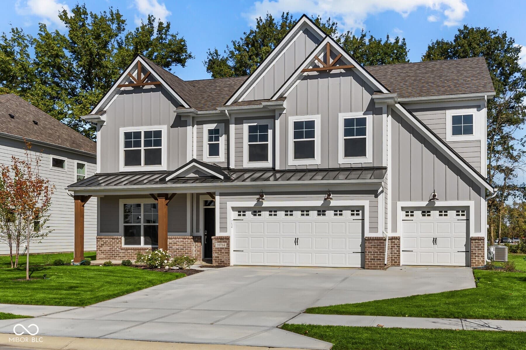 Primary photo of 10714 Oak Bend Boulevard, Indianapolis, IN