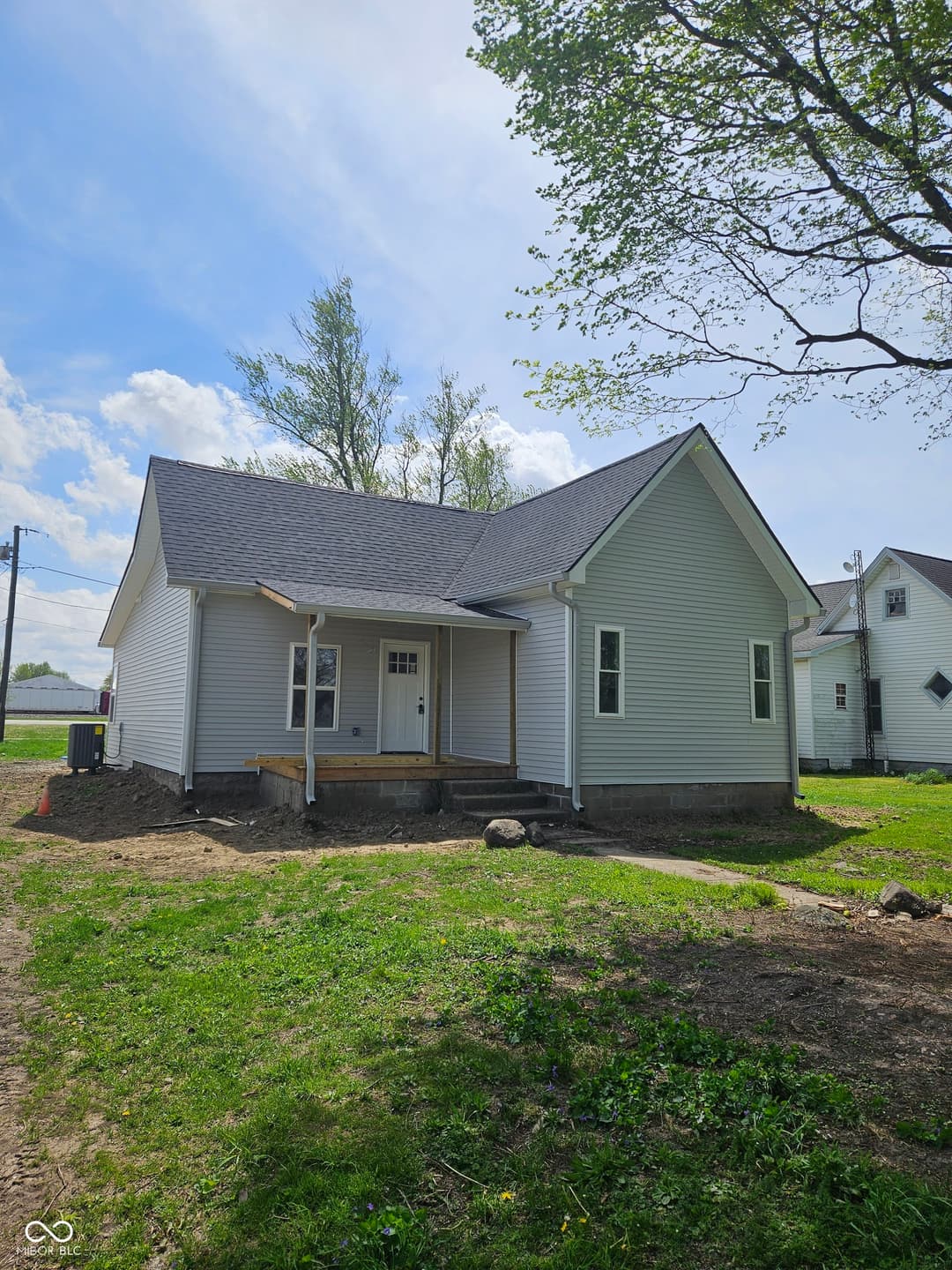 Primary photo of 103 E Jefferson Street, Kempton, IN